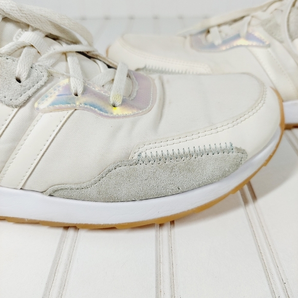 Adidas  GV7374 Retrorun Running Sneakers H4 - Picture 8 of 12